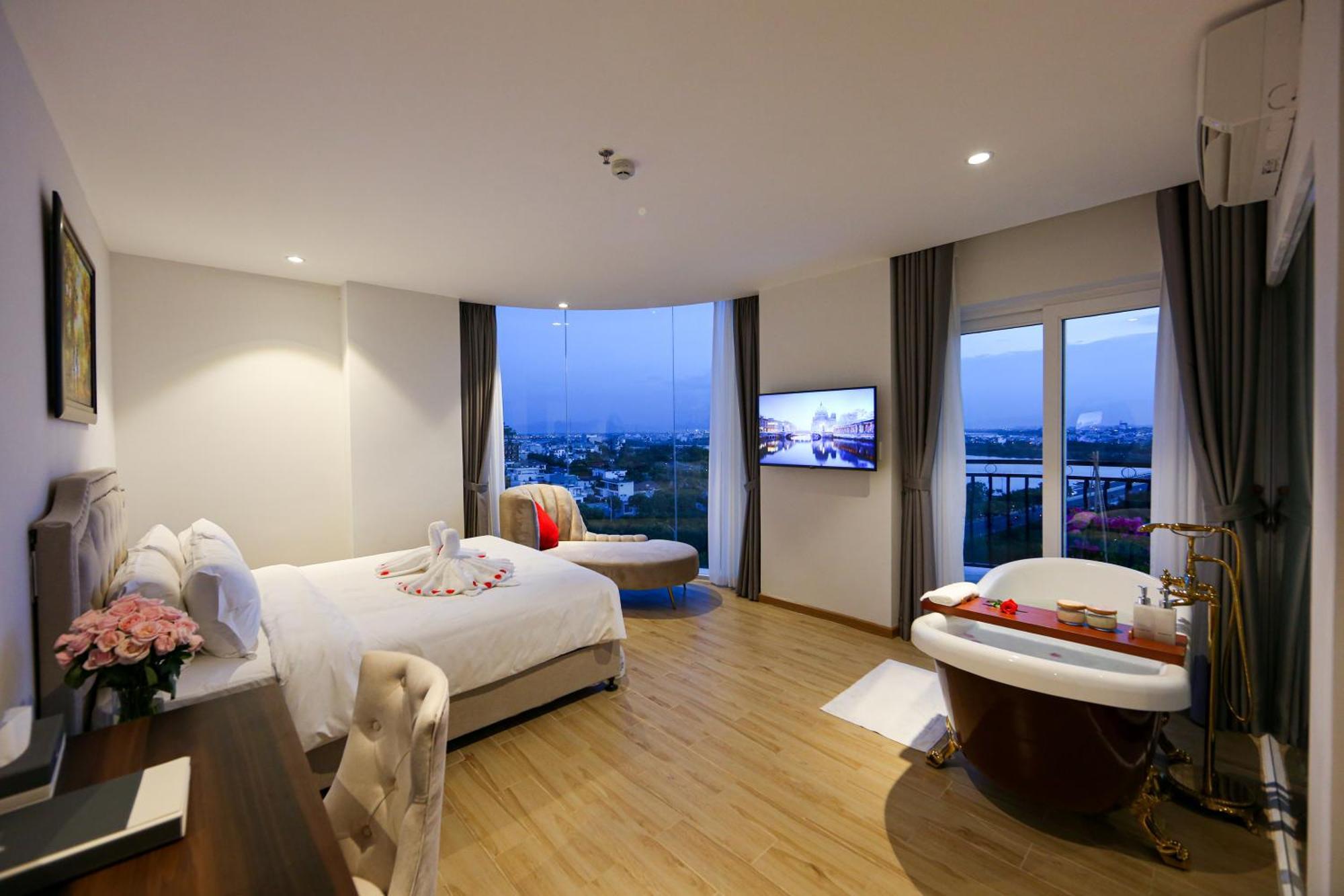 Rhm Luxury Hotel And Suite Da Nang Zewnętrze zdjęcie